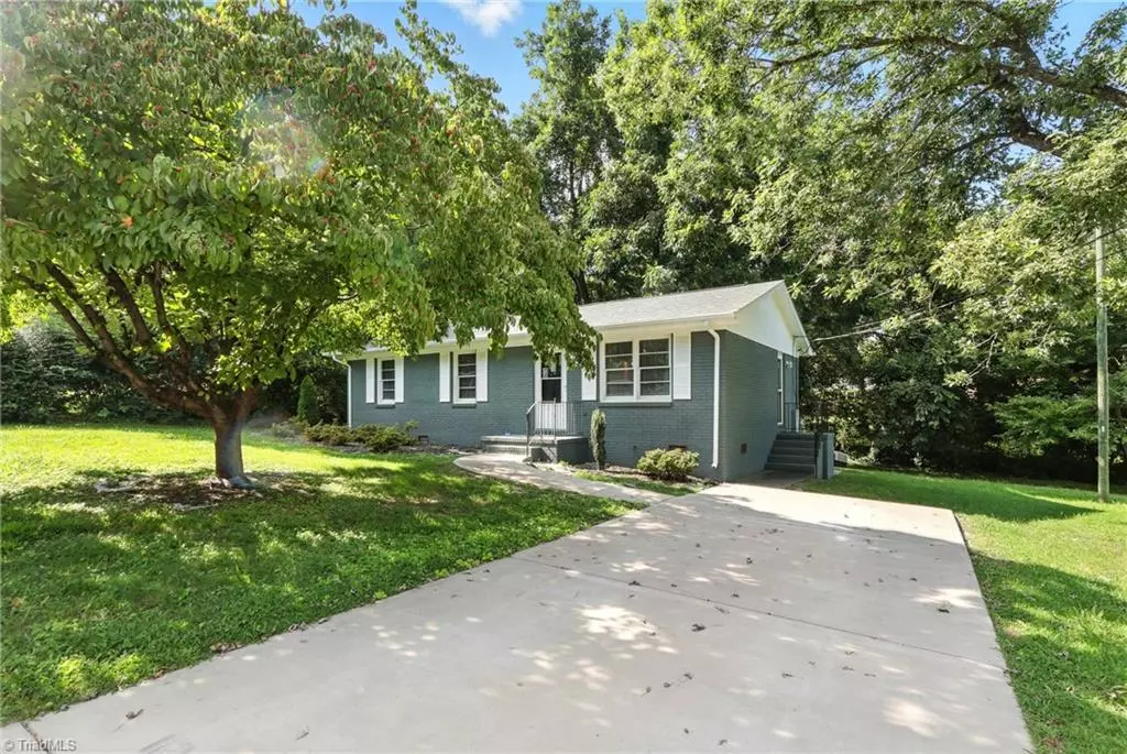 Reidsville, NC 27360,304 Roanoke ST