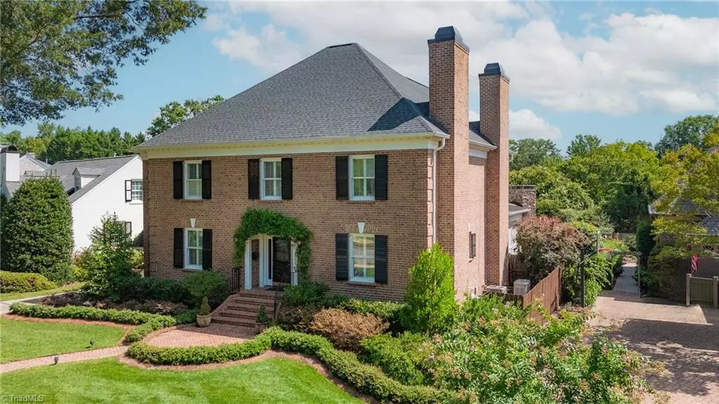 Greensboro, NC 27408,1818 Saint Andrews RD