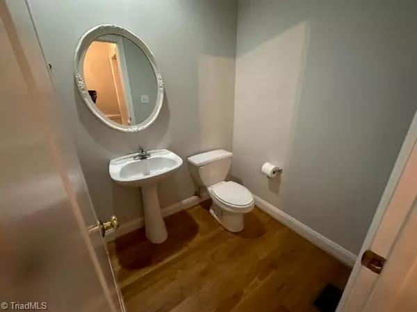 Greensboro, NC 27455,11 Park Village LN #D