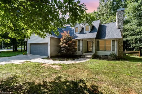 503 N Greenbriar ST, Liberty, NC 27298