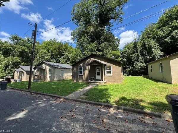 Reidsville, NC 27320,309 Leary CIR