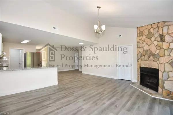Winston-salem, NC 27127,3624 Heathrow DR
