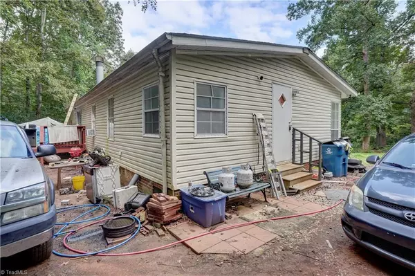 Advance, NC 27006,112 Casa Bella DR