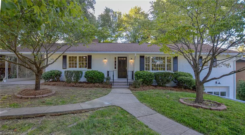 Winston-salem, NC 27103,2881 Deerwood DR