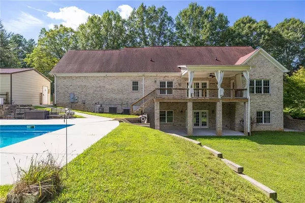 Kernersville, NC 27284,9127 County Line RD