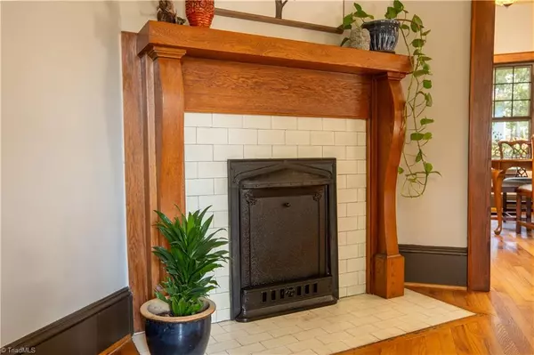 Winston-salem, NC 27127,15 W Devonshire ST