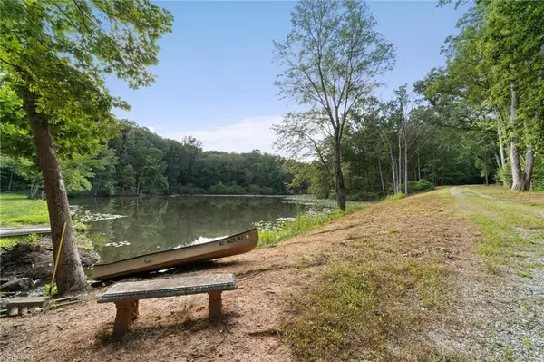 Oak Ridge, NC 27310,1419 NC Highway 68