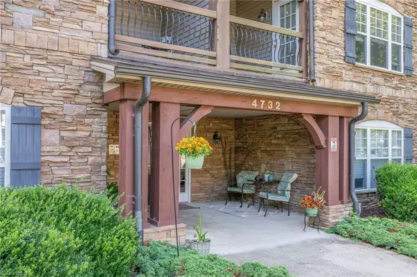 Winston-salem, NC 27103,4732 Tatton Park CIR #1A
