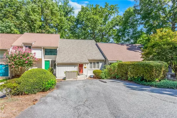 Winston-salem, NC 27104,139 Lamplighter CIR