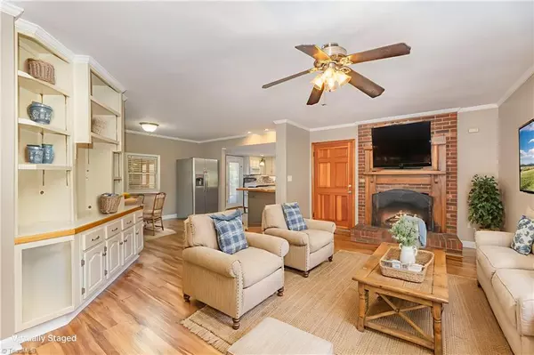 Mocksville, NC 27028,996 Wyo RD