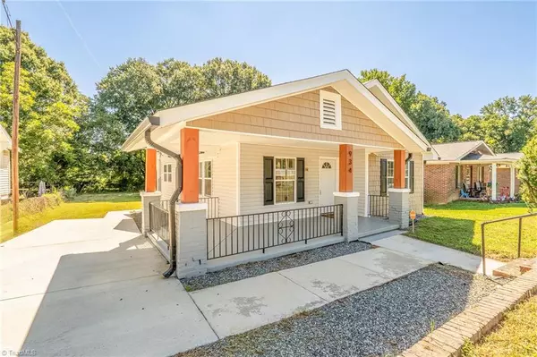 High Point, NC 27262,934 Forrest ST