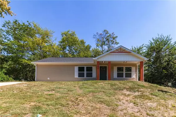 Lexington, NC 27292,102 Theodore AVE