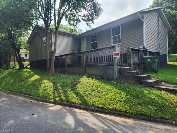 123 Booker AVE, Lexington, NC 27292