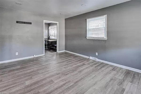 High Point, NC 27260,320 4Th ST