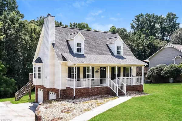 Clemmons, NC 27012,397 Twin Valley DR