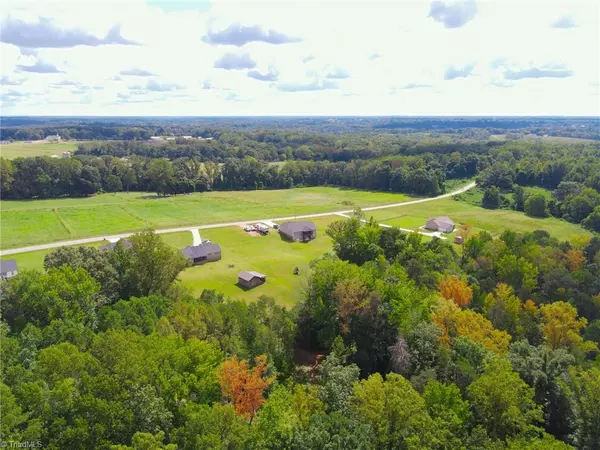 Reidsville, NC 27320,825 Parkland RD