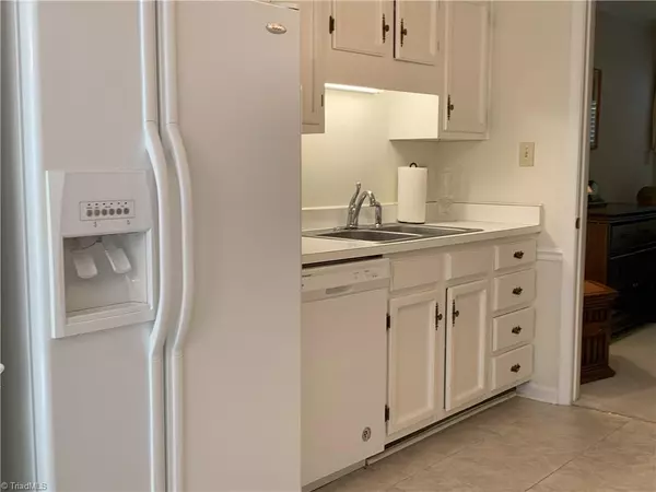 Greensboro, NC 27410,4824 Tower RD #B