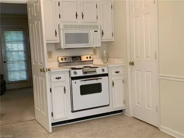 Greensboro, NC 27410,4824 Tower RD #B