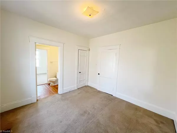 Greensboro, NC 27403,1104 Gregory ST