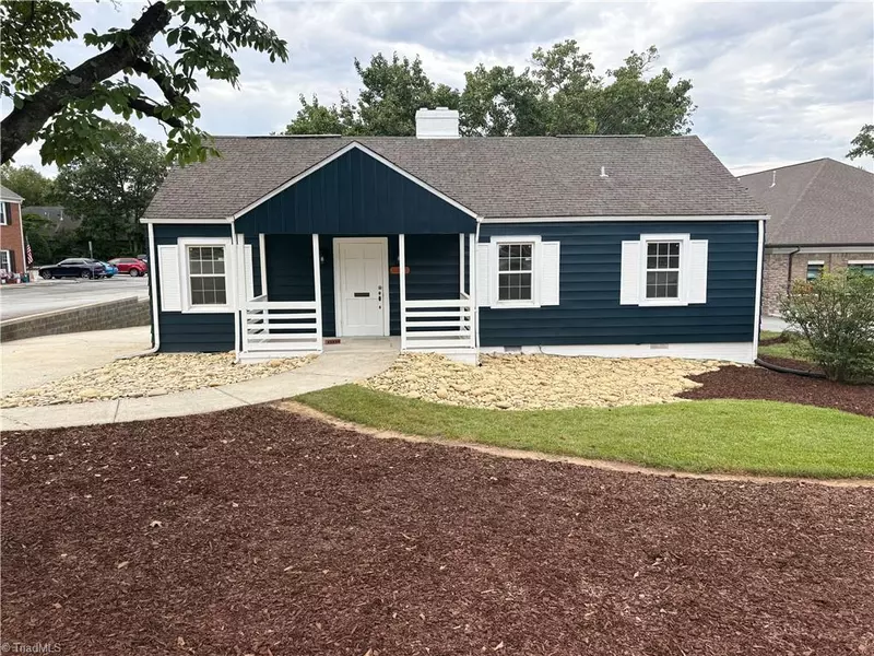 2713 Pinedale RD, Greensboro, NC 27408