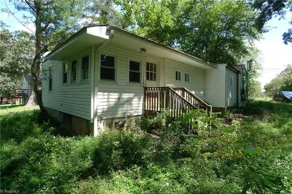 Jonesville, NC 28642,115 N Arlington AVE