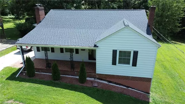 Elkin, NC 28621,131 Young ST