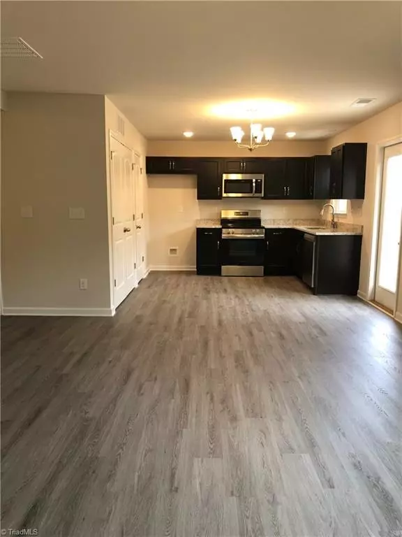 High Point, NC 27260,1725 Lamb AVE