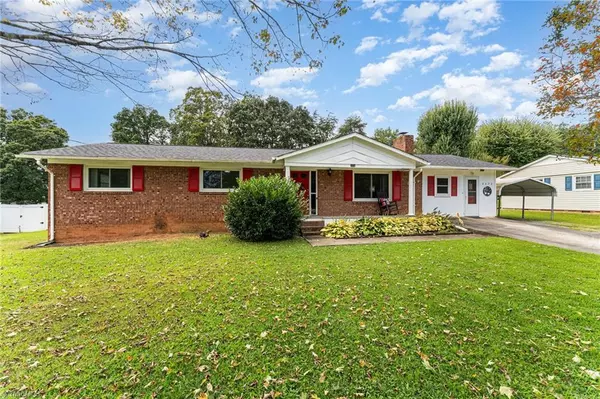 Winston-salem, NC 27106,4620 Shattalon CIR