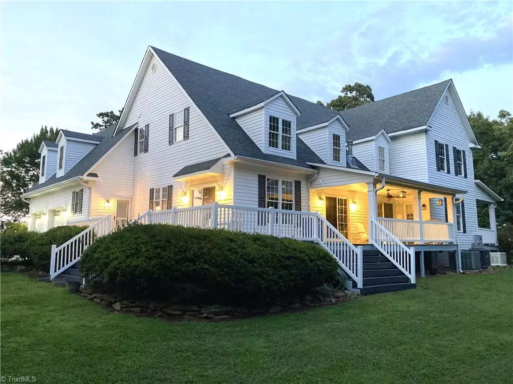 Moravian Falls, NC 28654,284 Hendren RD