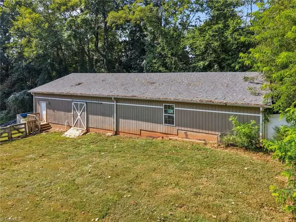 High Point, NC 27265,686 Mock RD