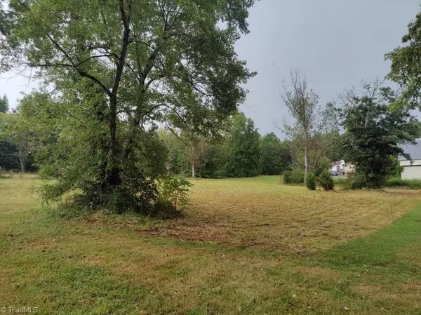 Lexington, NC 27292,527 Riverview RD