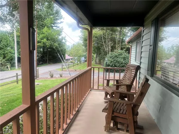 Fancy Gap, VA 24328,746 Cascade TRL