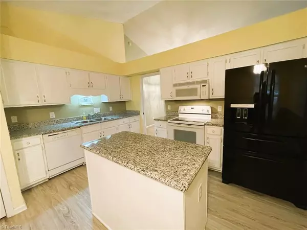 High Point, NC 27265,2982 Cloverwood DR