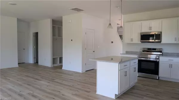 Lexington, NC 27295,300 Waylon CT