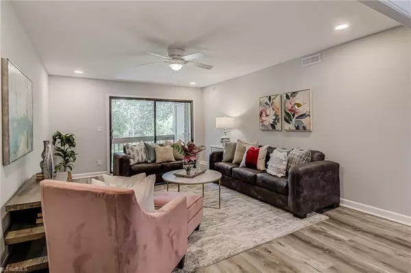 Greensboro, NC 27408,1508 Benjamin Pkwy #C