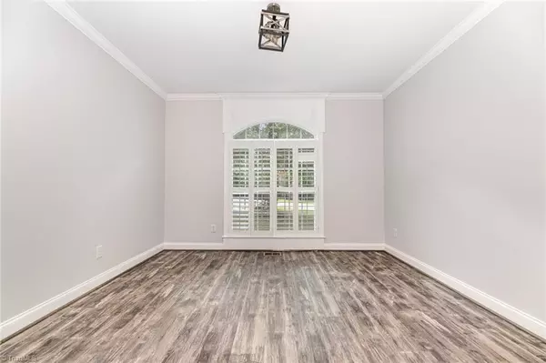 Winston-salem, NC 27106,835 Petree RD