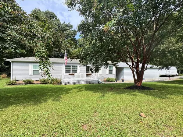 Yadkinville, NC 27055,2606 Tritt LN