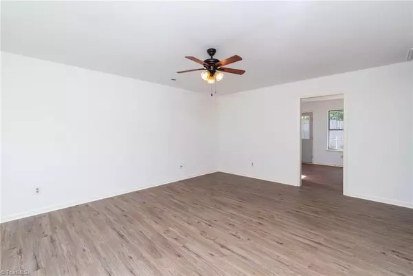 Burlington, NC 27217,2253 Pine Knoll TER