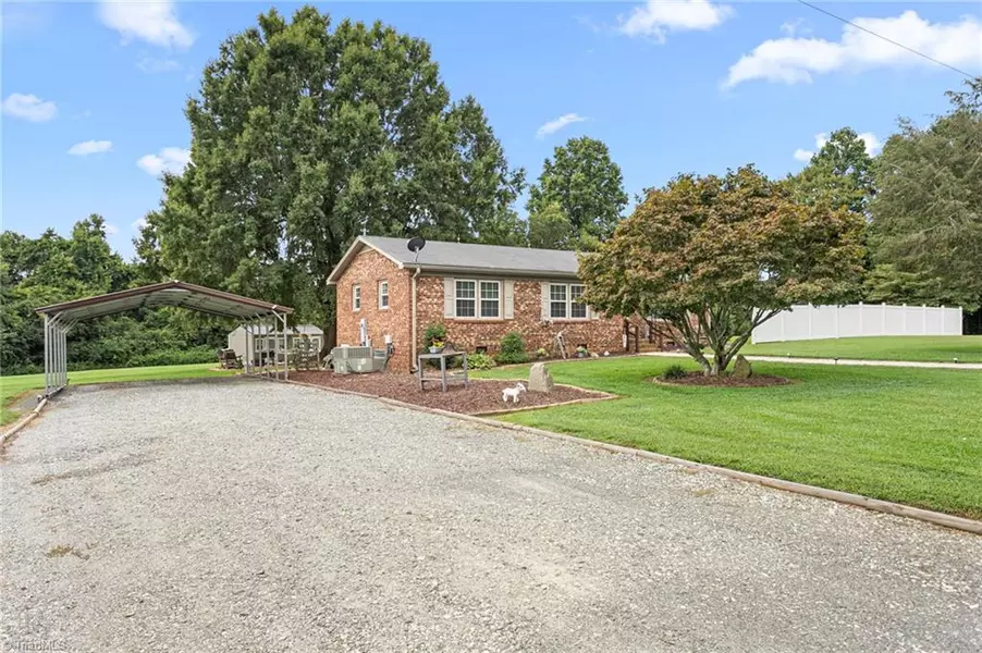 3616 Piedmont Estates RD, Climax, NC 27233