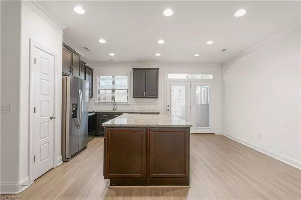 Mebane, NC 27302,1032 Bonanza LN