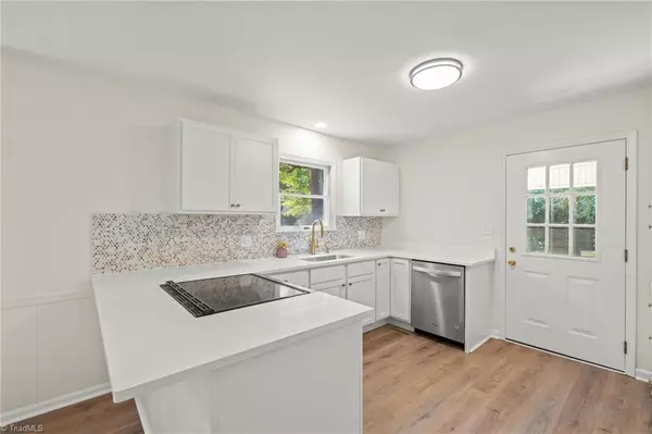 High Point, NC 27265,2409 Timberlake AVE