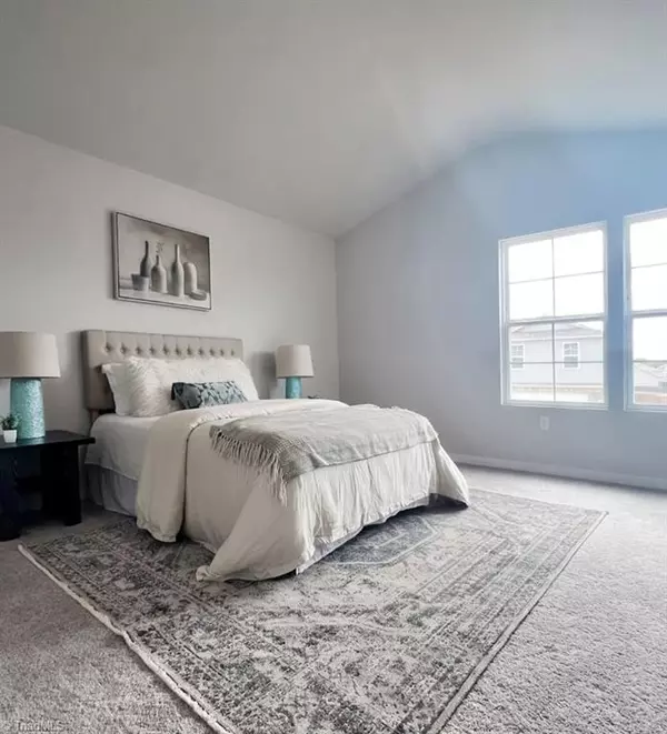 Eden, NC 27288,422 Northridge DR