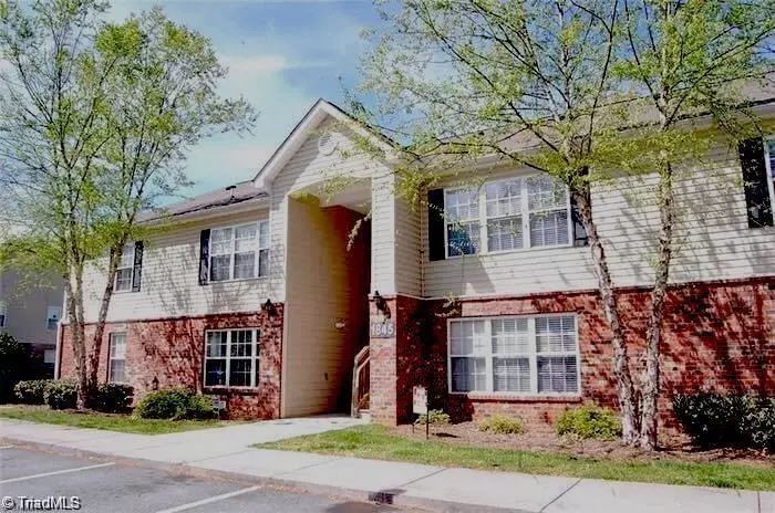 Winston-salem, NC 27127,1845 Crest Hollow DR