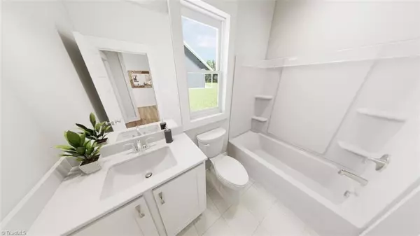 Kernersville, NC 27284,3561 Spring Hope CT