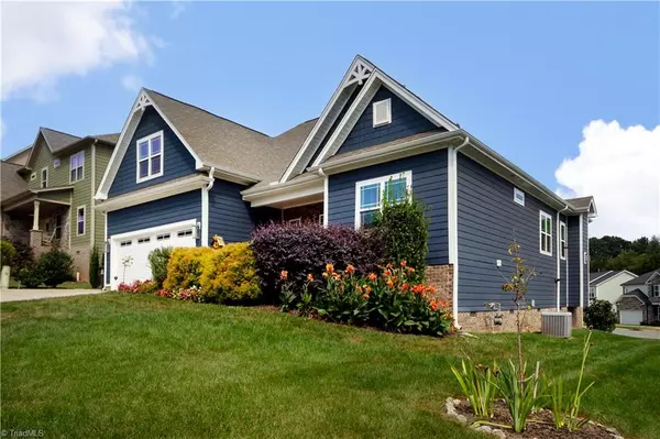 Pfafftown, NC 27040,4623 Fairway Run DR