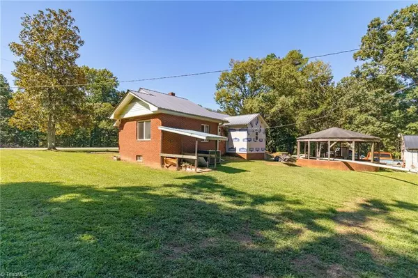 Trinity, NC 27370,9272 & 9274 US Highway 64 W