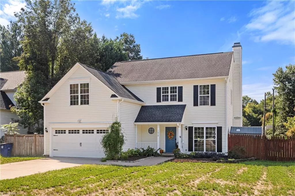 Winston-salem, NC 27103,1030 Still Point DR