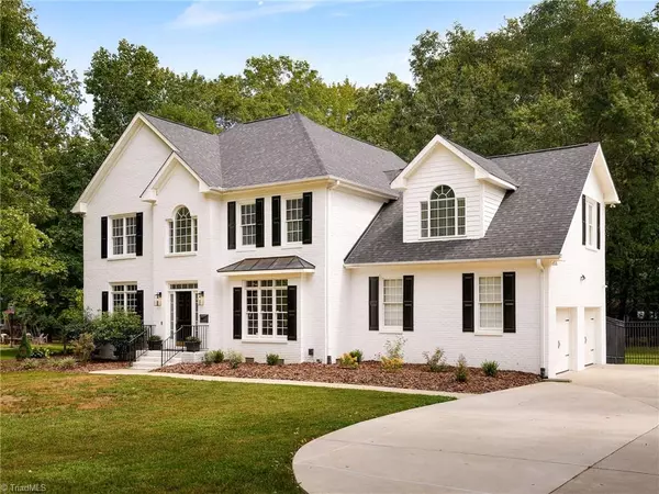 High Point, NC 27265,704 Oakland Hills CT
