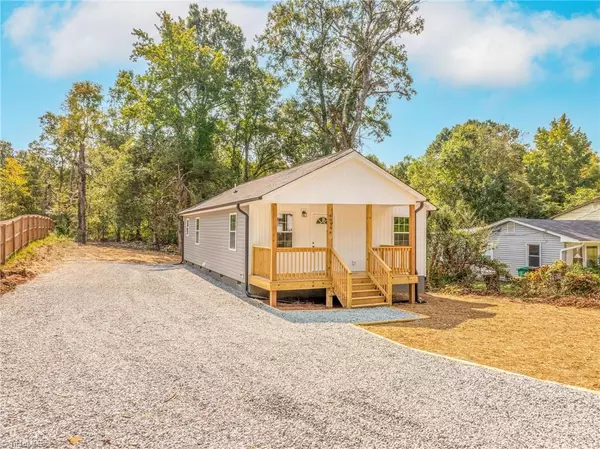 Trinity, NC 27370,4996 Darr RD