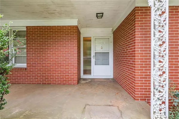 Salisbury, NC 28144,921 Confederate AVE
